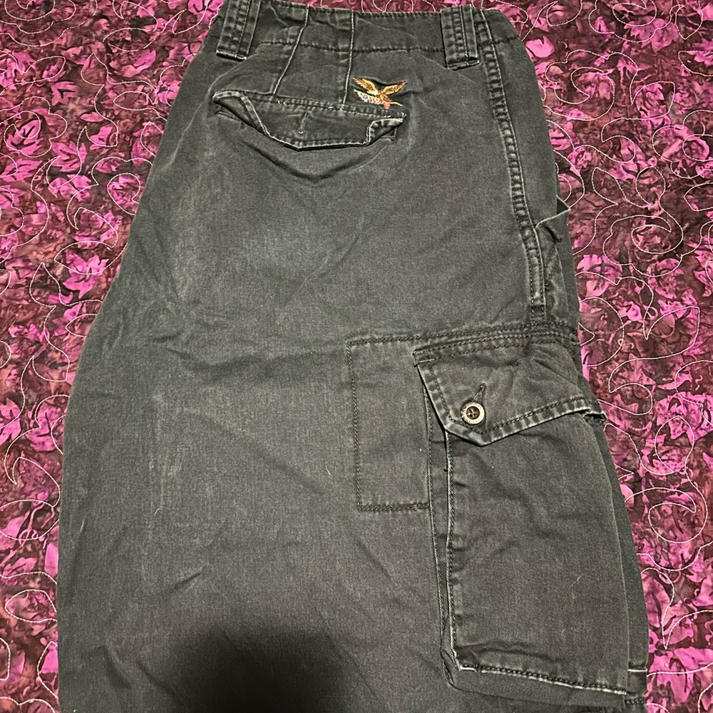 Men’s navy American living cargo shorts